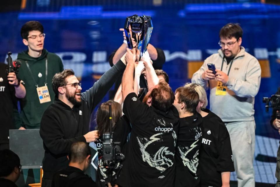 冠军中野+ Peyz ！OBGG将Tian加入LNG列表，与Scout、Peyz同队